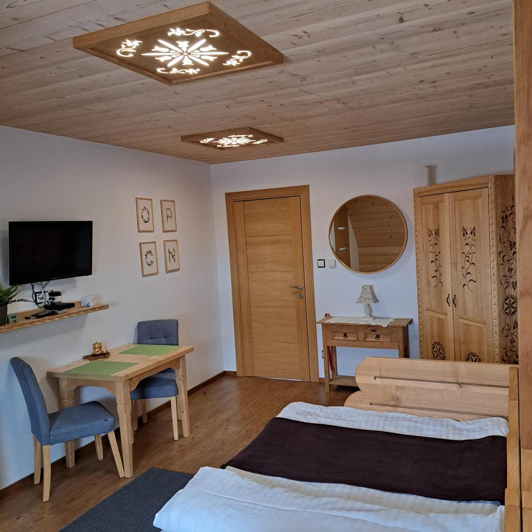 Apartamenty Ancymon Венгерска-Гурка Экстерьер фото